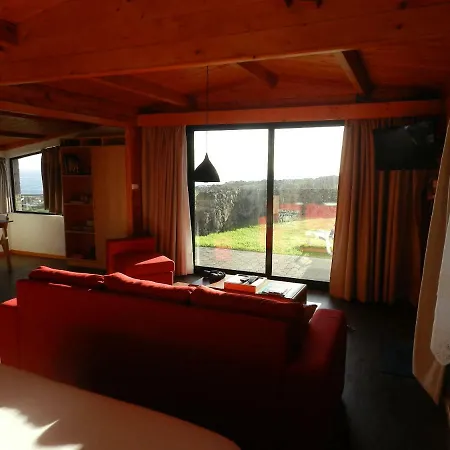 Vale Dos Milhafres Casa de Férias *