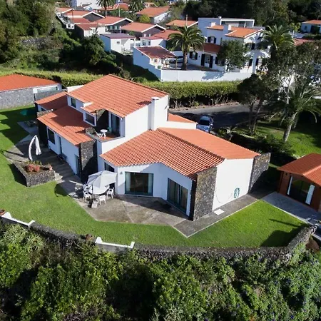 Casa de Férias Vale Dos Milhafres Angra do Heroísmo