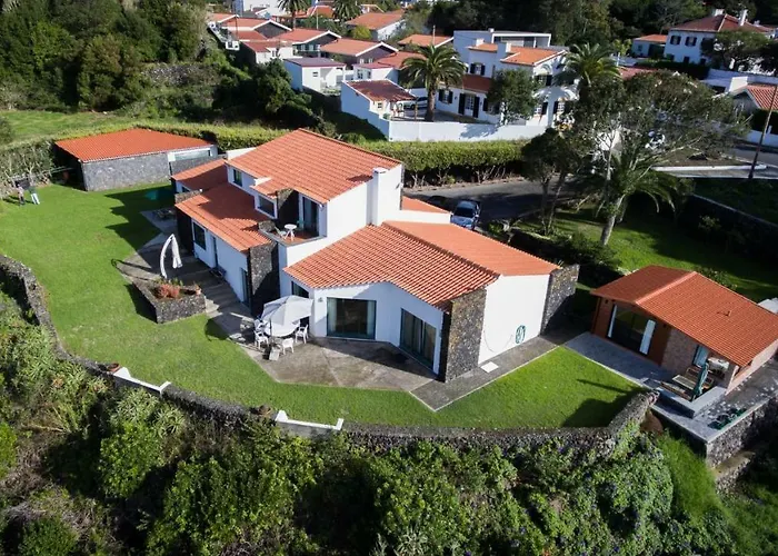 Сasa de vacaciones Vale Dos Milhafres Angra do Heroísmo